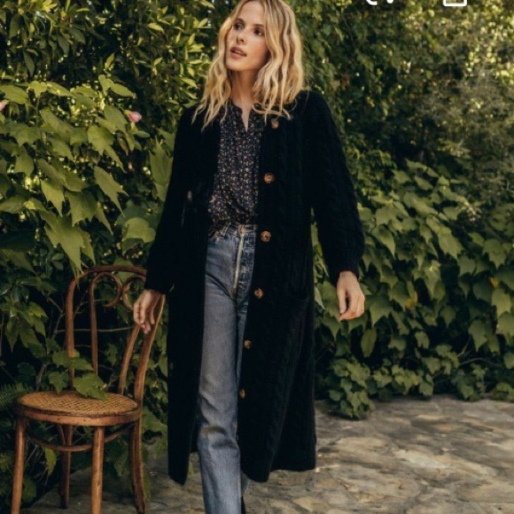**SOLD** NWT Dôen Mesa Cardigan in Black - Picture 2 of 9